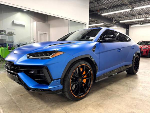 2023 Lamborghini Urus S - $249,799 (+ Right Buy Auto)63470068010625120