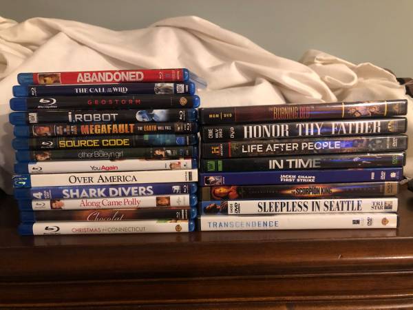 DVD's and Blu-ray Movies $2 each - See full list. - general for