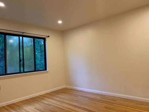 $1,350 / 1br - Private room Private bath (daly city)64000753913474121