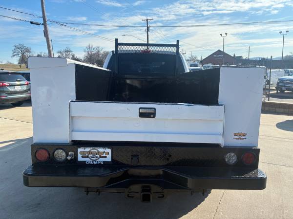 2017 Ford F-350 4x4 Extended - Photo 4