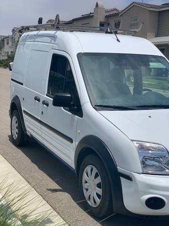 Ford Transit Connect 2012 - $7,00063623948746369122
