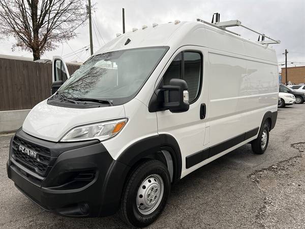 HIGH ROOF - 159" WHEEL BASE - BACK UP CAMERA - 2 KEYS - SERVICED - $29,977 (Nashville)63621438839939121