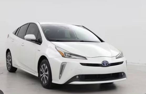 FOR SALE: 2019 Toyota Prius XLE – 76k Miles – Excellent Condition 1