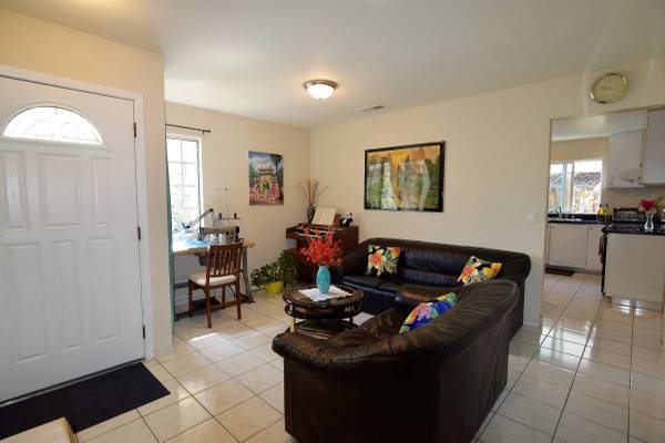 Private Room-Shared Bathroom for Rent Near OakRidge Mall 1