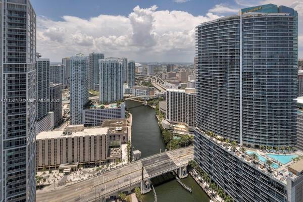 $3,200 / 1br - 700ft2 - Icon Brickell BestPrice in the Building RiverView 1 Bedroom (Brickell)64051002726913120
