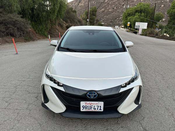 2017 Toyota Prius Prime - $12,900 (El Cajon)63440406272513123