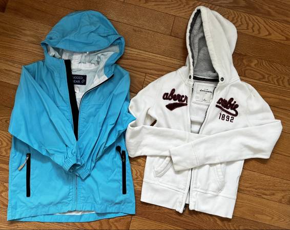 Kids Wind breaker &Abercrombie sweatshirt 1