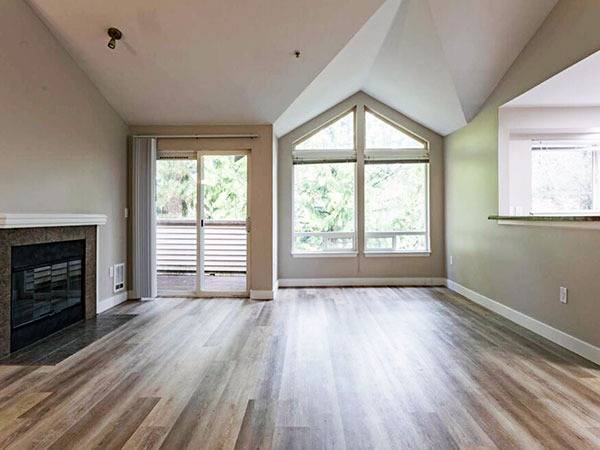 $3,595 / 3br - 1200ft2 - 3BR apt, Located in Bellevue, Tons of storage, Fully-equipped kitchen (Redmond/Bellevue/Microsoft)64031134668418120