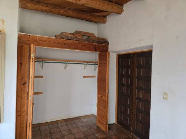 $1,875 / 1br - 1100ft2 - Country Sanctuary . Private and quiet.63659815582083121