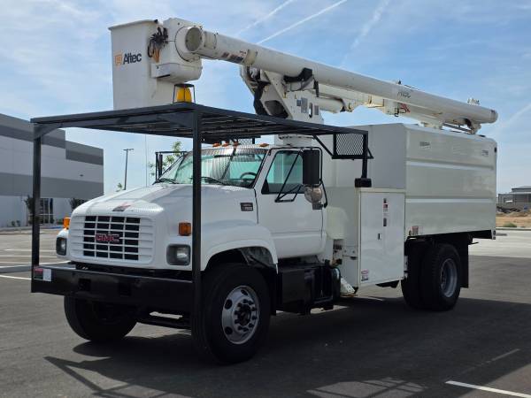 2001 GMC C7500 Turbo - Photo 9