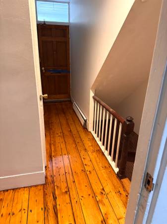 $2,700 / 2br - Great 2 Level, 2 Bedroom Apt,  w/Parking, Laundry, Gleaming H/W Floors (Cambridge -Steps out of Central Square)63856446026115124