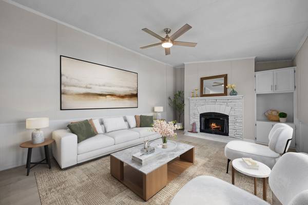 $234,900 / 3br - 1870ft2 - Un nivel con HABITACIÓN PRINCIPAL GRANDE ~ Plano de piso ABIERTO ~ MUCHAS MEJORAS (Henderson)63685998125955123