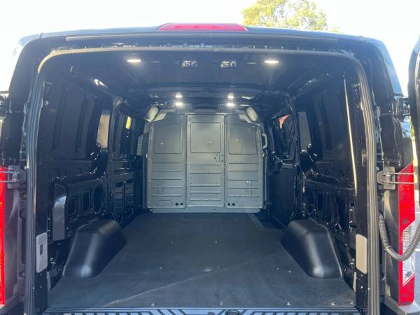 2023 Ford Transit 150 - Photo 3