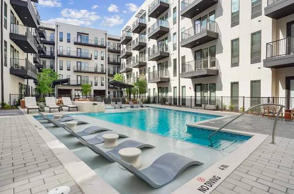 $2,669 / 2br - A Brand New Trendy Apt in Las Colinas - 6 WEEKS FREE (Irving/Las Colinas)63796350950273120