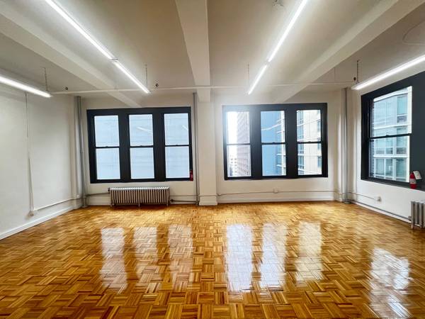 $3,050 / 840ft2 - $44 ¿Busca un nuevo hogar para su negocio? ¡No busque más! ☑☔☕ (Midtown)63854480573571120