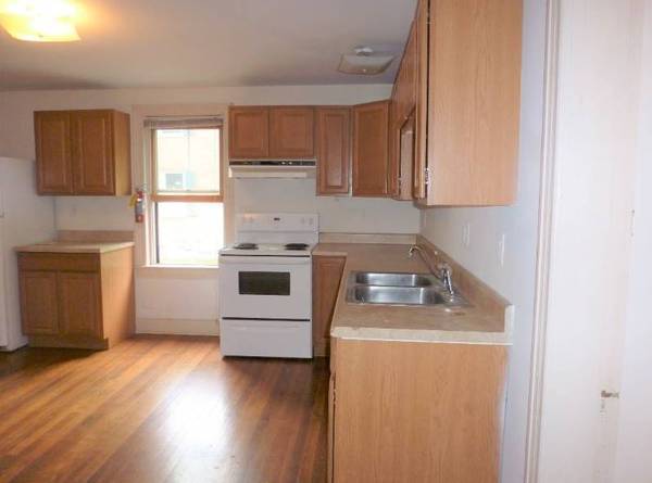 $907 / 1br - Sunny 1BR on Bonita St – close to transit & shopping  in Sausalito (sausalito)64055522060802123