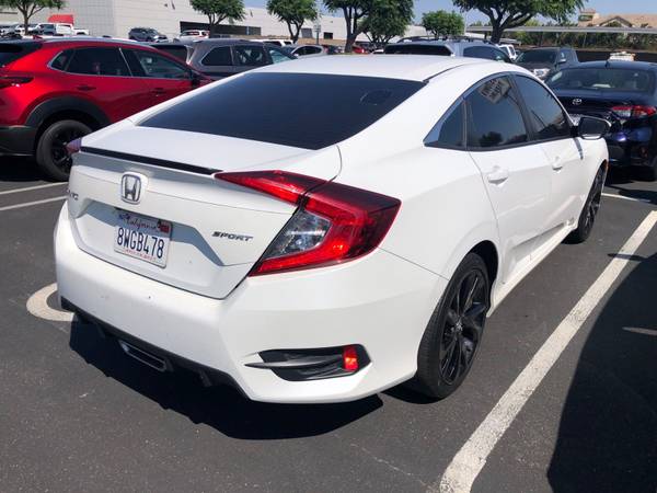 2021 Honda Civic sedán Platinum White Pearl - $24,998 (_Honda _ _ Civic _)63438840268675124