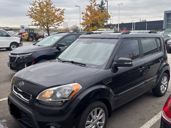 2012 Kia soul + 1
