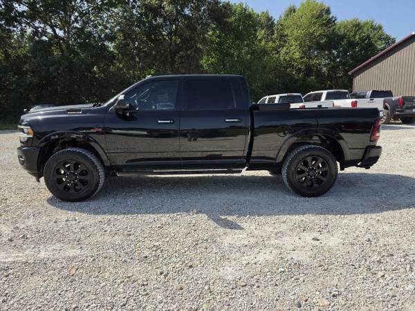 2019 RAM 3500 Laramie 6.7 - Photo 10