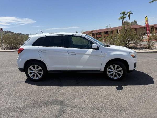 2015 Mitsubishi Outlander Sport - Photo 8