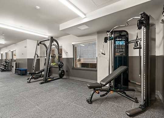 $2,355 / 1br - 543ft2 - Relax on the Roof top watching your games - 8 Weeks Free - Baldwyn (Northgate)64031136152195124