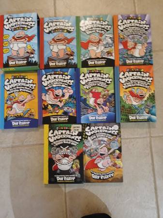 9- COLOR CAPTAIN UNDERPANTS GRAPHIC NOVELS by Dav Pilkey 1