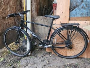 Giant Escape bicycle