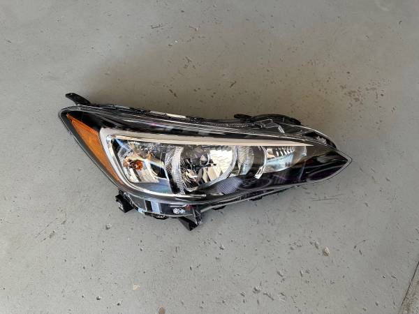 Subaru Impreza Headlight 2017-2023 1