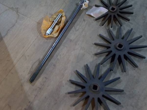 New Idea corn picker parts 1