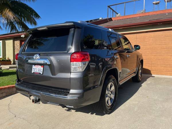 2011 4Runner SR5 - Great Condition - $17,500 (Encinitas)63624764082945124