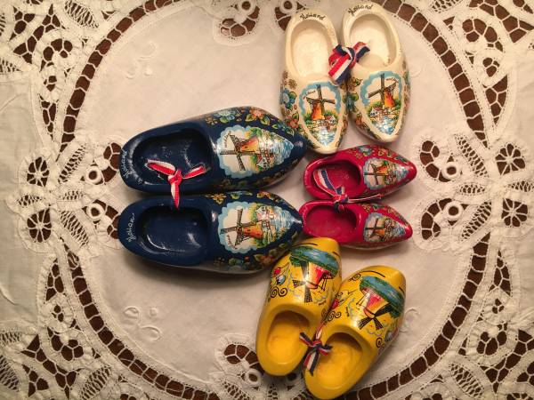 Miniature Souvenir Clogs - Lot of 8 1