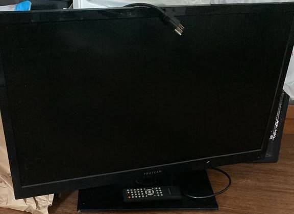 Proscan PLDED3273A 32" 720p 60Hz Direct LED HD TV 1