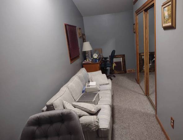 $650 / 1800ft2 - Mermaid’s Cove – Splash of Magic Included (Colorado Springs)63687084316929122
