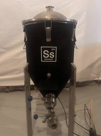 Home Brew | SS Brewtech 7 Gal Stainless Conical Fermenter w/ Cooling 1