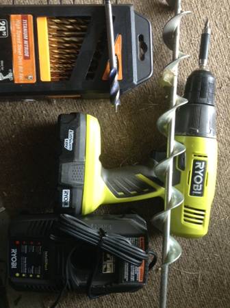 heavy duty portable drill with set ,bits,  auger 1