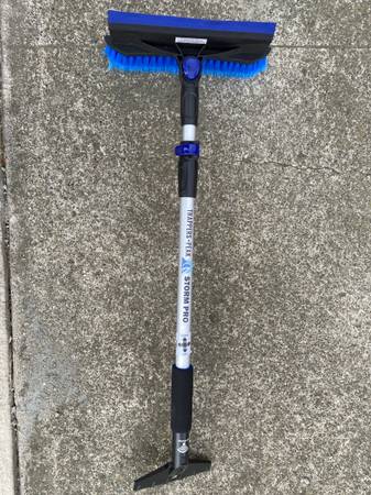 Snow Tools brand new 1