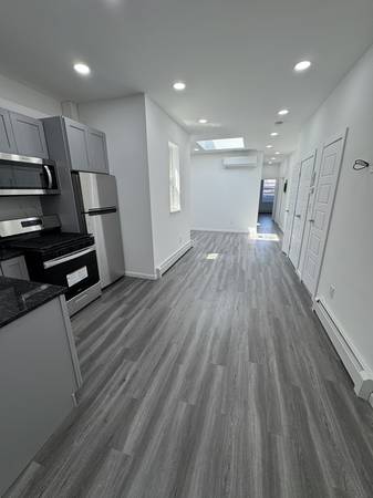 $3,500 / 5br - 1327ft2 - 🏡 4BR & 5BR Luxury Apartments–Fully Renovated–Prime Brighton Beach (Brighton Beach, Coney Island, Sheepshead Bay)63788882016385124