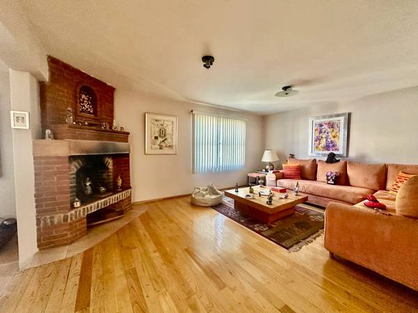 VENTA  HERMOSA CASA  EN PASEOS DEL AJUSCO 1