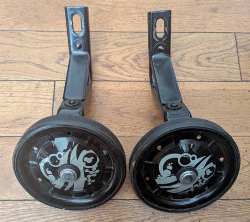 Kid's Bicycle Training Wheels 1