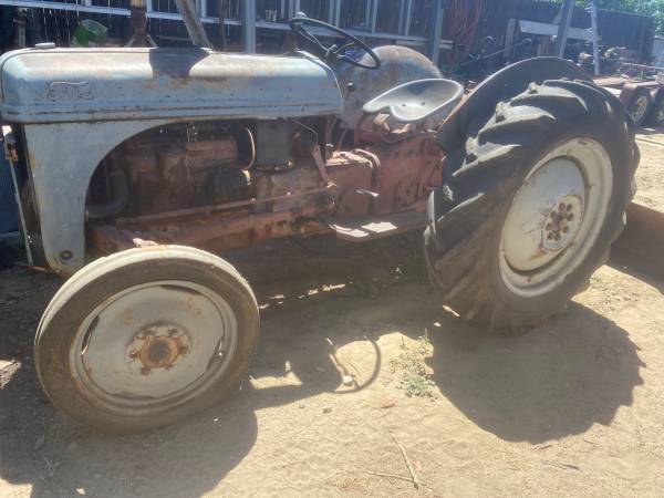 8n tractor 1