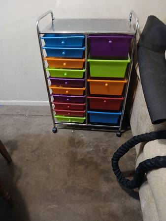 Art cart/ organizing craft cart 1
