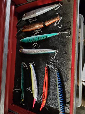 8 big fishing lures 1