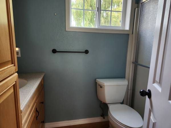 $2,400 / 3br - 2350ft2 - Jerome Hermosos 3 dormitorios, 3 baños, garaje (Jerome)63682978298241124