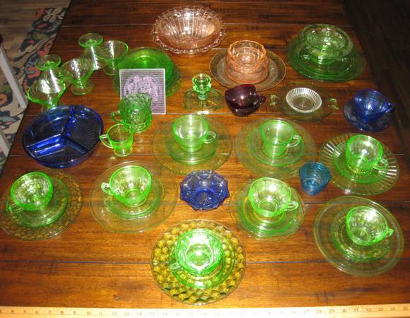 ANTIQUE GLASSWARE 57 PIECES URANIUM DEPRESSION 1