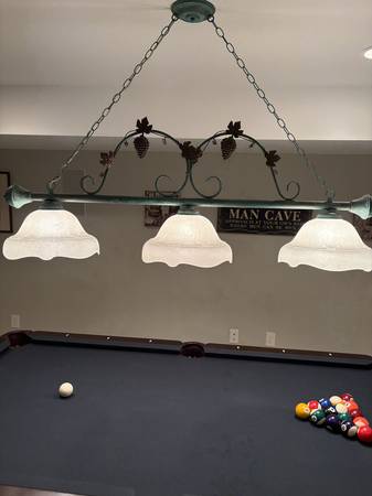 Vintage Pool Table Light For Sale 1