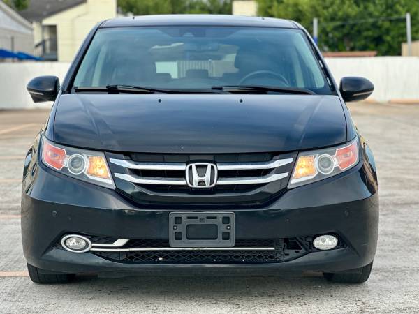 Minivan Honda Odyssey Touring 2015 - $6,99563617082706817121