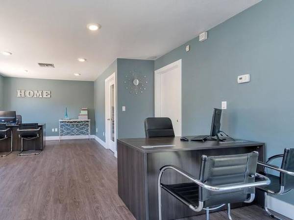 $923 / 1br - 618ft2 - Pantry, Walk-In Closet, Pet Park, On-site Maintenance (Glendale)64024998587266124