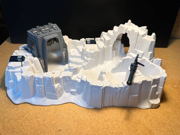 Star Wars Imperial Attack Base - The Empire Strikes Back 1