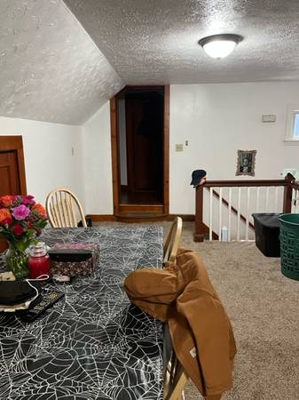 $2,345 / 3br - Large 3 bedroom unit with Garage (Derry, NH)63656227911169124