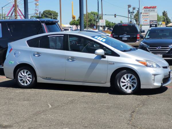 2013 Toyota Prius PlugIn hatchback Classic Silver Metallic - $8,988 (CALL 916-860-1305 FOR AVAILABILITY)63619169918339124